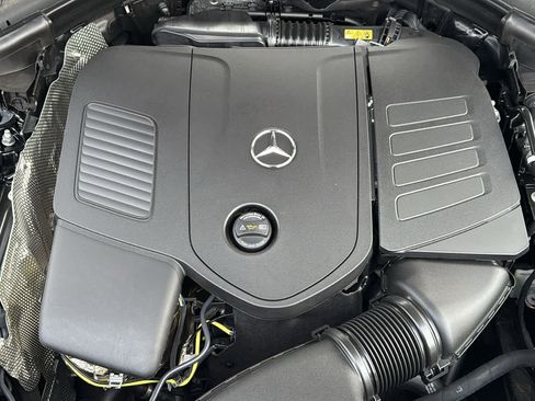 New 2025 Mercedes-Benz GLC 350e 4MATIC image 11