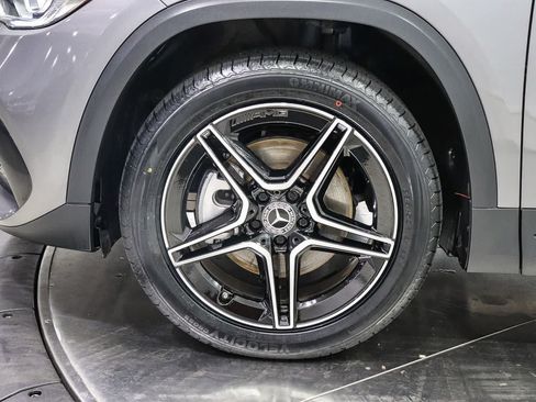 Used 2023 Mercedes-Benz GLA 250 image 9