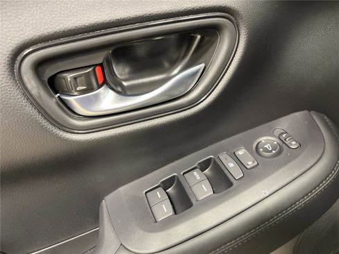 New 2026 Honda HR-V LX image 12