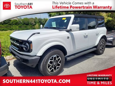 Used 2024 Ford Bronco Outer Banks AWD/4WD image 1