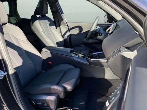 Used 2025 BMW X3 xDrive30i image 32