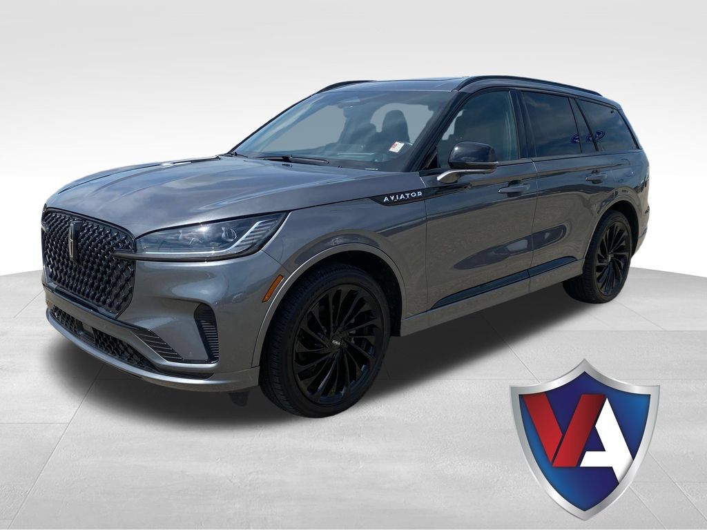 Used 2025 Lincoln Aviator Reserve w/ Equipment Group 201A AWD/4WD 360° Tour