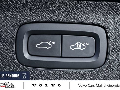 Certified 2025 Volvo XC90 B5 Core w/ Climate Package AWD/4WD image 33