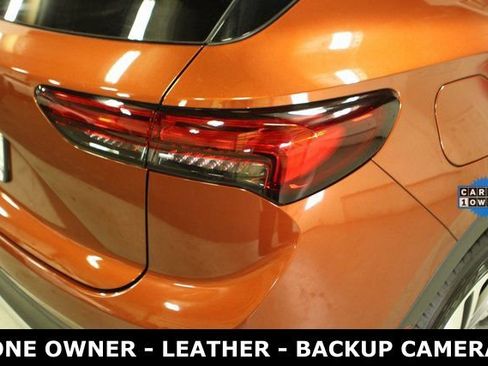 Used 2021 Buick Envision Essence w/ Technology Package I image 32