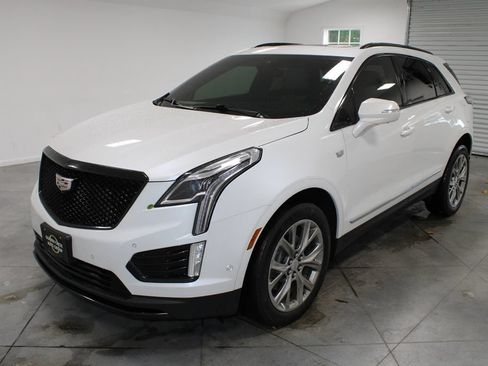 Used 2020 Cadillac XT5 Sportv AWD/4WD image 4