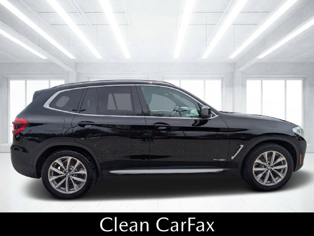 Used 2018 BMW X3 xDrive30i AWD/4WD image 3