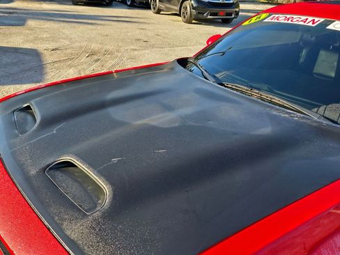 Used 2018 Dodge Challenger SRT Hellcat image 9