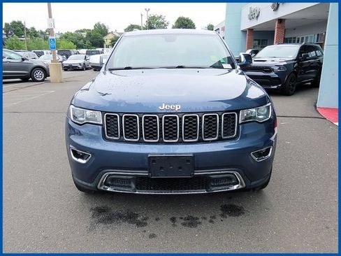 Used 2021 Jeep Grand Cherokee Limited AWD/4WD image 3