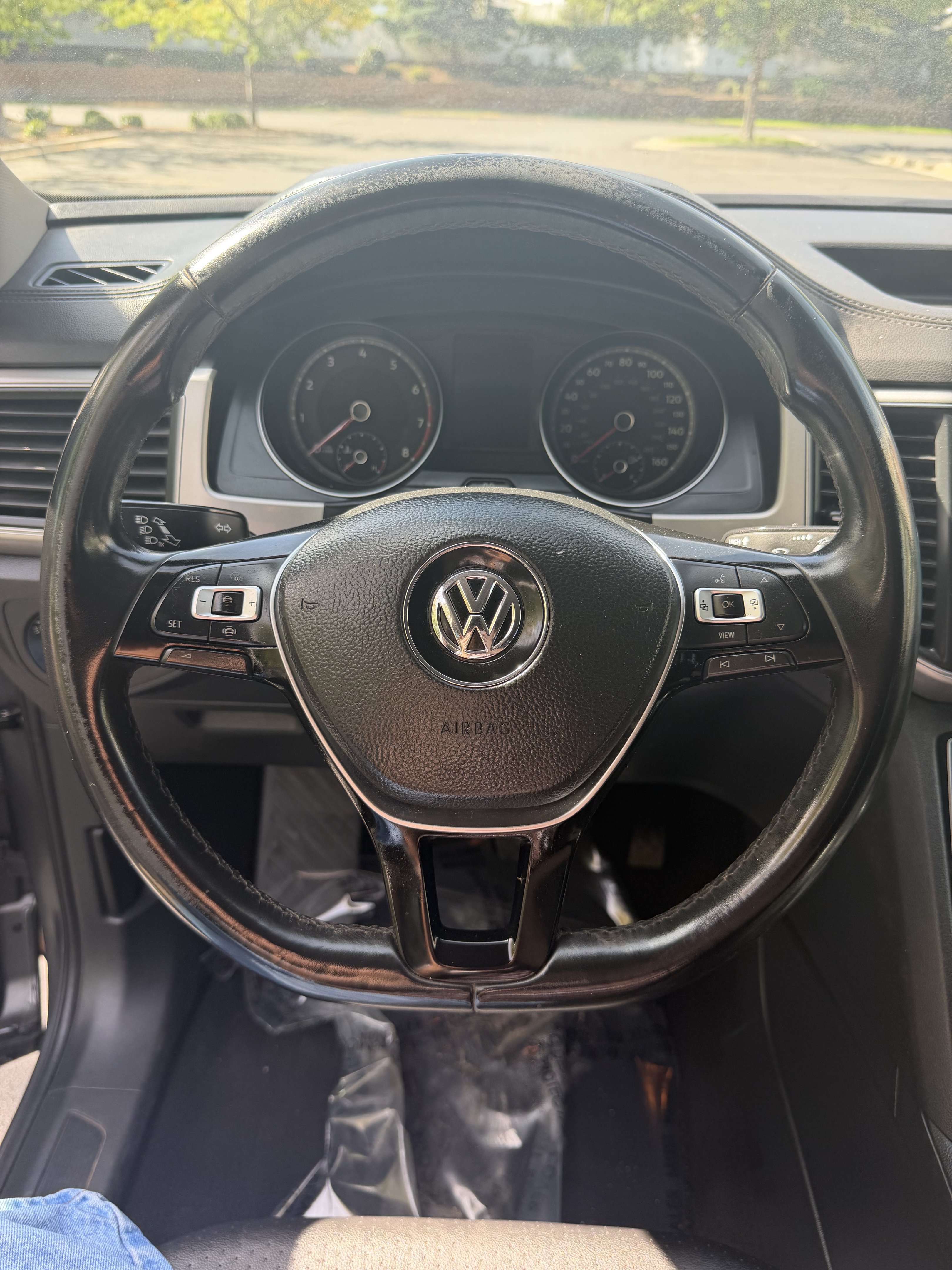 Used 2019 Volkswagen Atlas SE w/ Towing Package AWD/4WD image 22