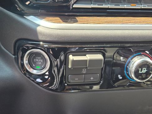 New 2026 GMC Sierra 1500 Elevation AWD/4WD image 36