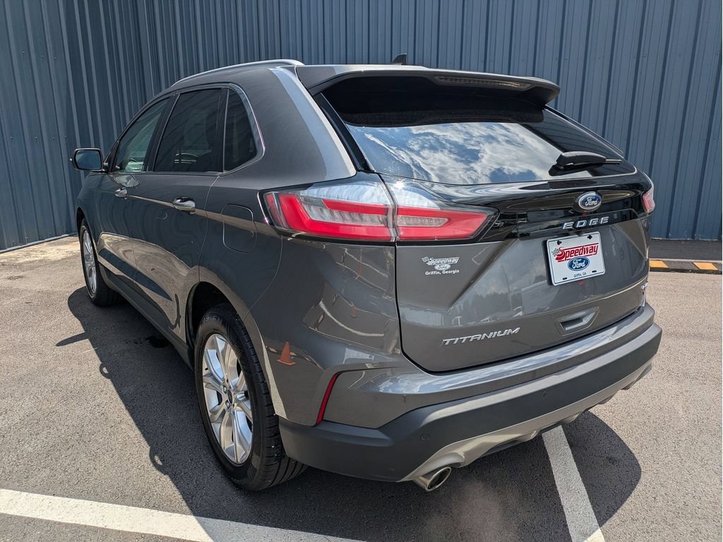 Used 2024 Ford Edge Titanium AWD/4WD image 10