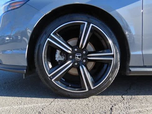 Certified 2024 Honda Accord Sport image 9