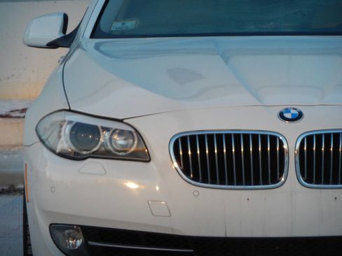 Used 2012 BMW 535i xDrive Sedan image 11