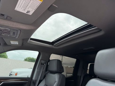 Used 2024 Chevrolet Silverado 1500 LT Trail Boss w/ Convenience Package II image 25