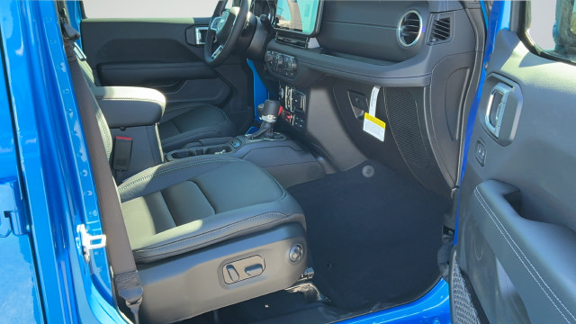 New 2027 Jeep Gladiator Sport AWD/4WD image 23