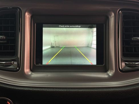 Used 2023 Dodge Challenger SXT RWD image 17