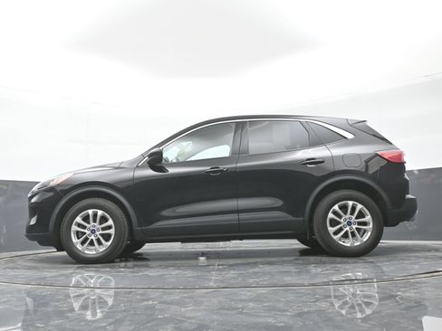 Used 2022 Ford Escape SE w/ Cold Weather Package AWD/4WD image 45