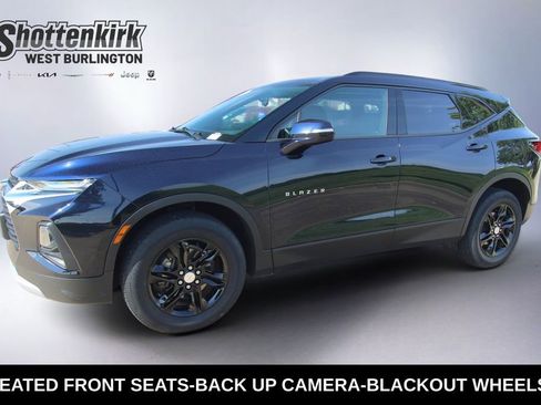 Used 2020 Chevrolet Blazer LT FWD image 1