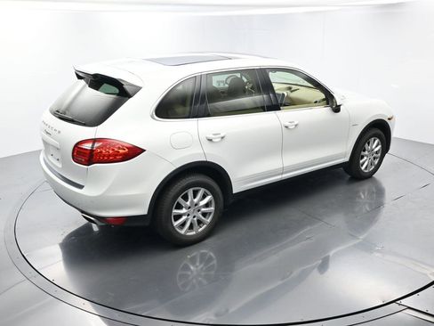Used 2014 Porsche Cayenne Diesel image 37