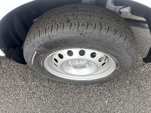 New 2026 Ford Maverick XL w/ Equipment Group 101A image 14