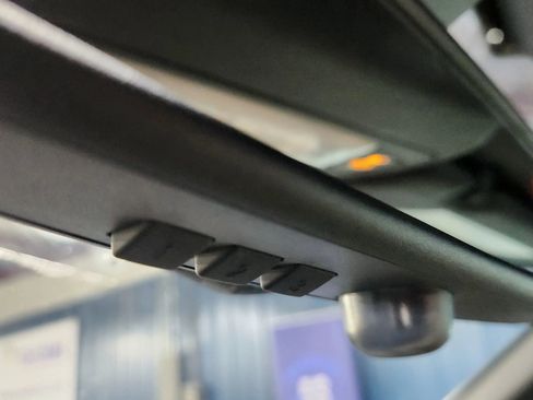 Used 2018 BMW 430i xDrive 430i xDrive Convertible 2D image 42