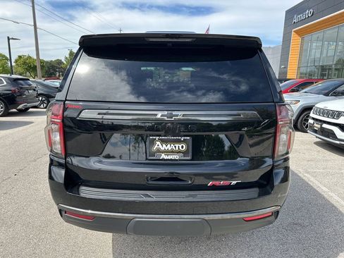 Used 2021 Chevrolet Tahoe RST w/ Luxury Package AWD/4WD image 8