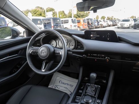 Used 2024 MAZDA MAZDA3 s FWD image 19