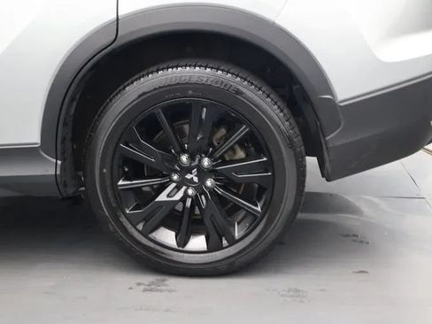 Used 2024 Mitsubishi Eclipse Cross LE AWD/4WD image 36