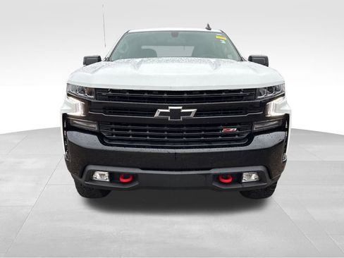 Used 2022 Chevrolet Silverado 1500 LT Trail Boss w/ Bed Protection Package image 9