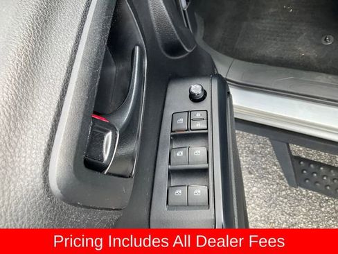 Used 2022 Toyota Tacoma SR w/ SR Convenience Package RWD image 7