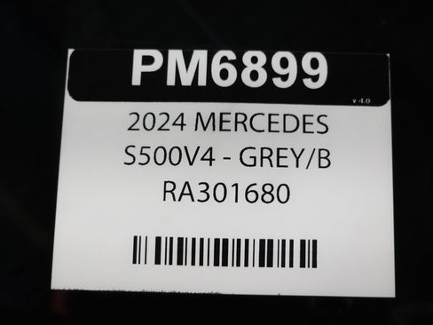 Used 2024 Mercedes-Benz S 500 4MATIC w/ AMG Line image 40