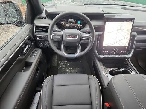 New 2026 GMC Yukon XL Elevation image 7