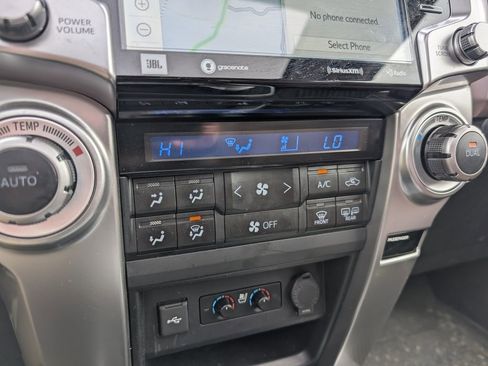 Used 2023 Toyota 4Runner Limited AWD/4WD image 26