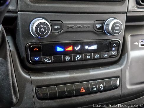 Used 2023 RAM ProMaster 2500 image 13