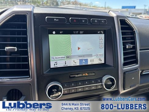 Used 2018 Ford Expedition Platinum image 18