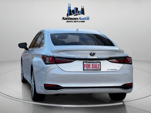 Used 2021 Lexus ES 300h w/ Accessory Package 2 image 12