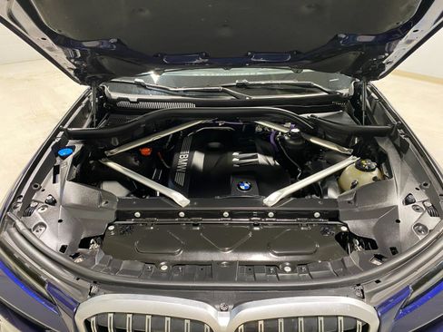 Used 2023 BMW X7 xDrive40i w/ Premium Package image 28