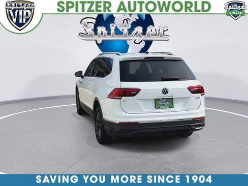 Used 2022 Volkswagen Tiguan SE AWD/4WD image 8