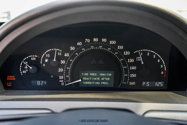 Used 2009 Maybach 62 RWD image 36