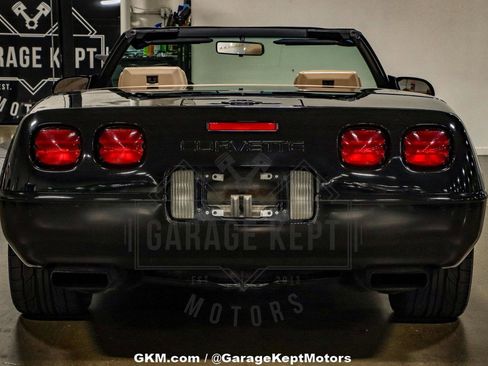 Used 1992 Chevrolet Corvette Convertible image 64