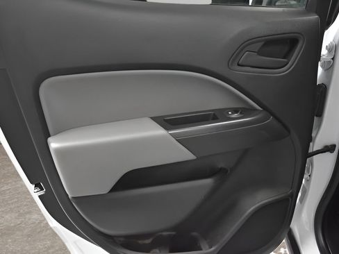 Used 2020 Chevrolet Colorado W/T w/ WT Convenience Package AWD/4WD image 14