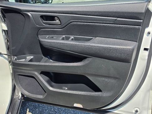 Used 2025 Honda Odyssey EX-L image 10