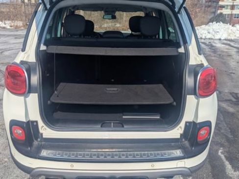 Used 2014 FIAT 500L Trekking w/ Popular Equipment Group image 13