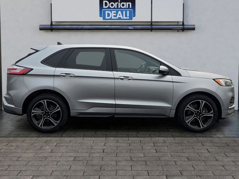 Used 2020 Ford Edge ST w/ Cold Weather Package AWD/4WD image 2