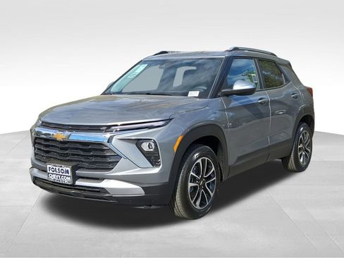 New 2026 Chevrolet TrailBlazer LT FWD image 1