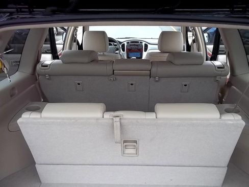 Used 2007 Toyota Highlander Limited image 26