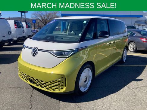 Used 2025 Volkswagen ID. Buzz 1st Edition image 3