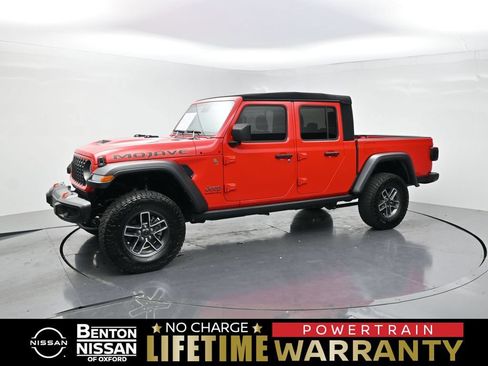 Used 2024 Jeep Gladiator Mojave AWD/4WD image 1
