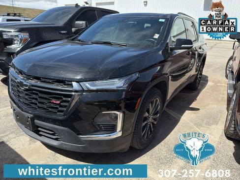 Used 2024 Chevrolet Traverse RS image 1