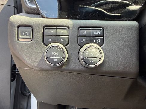 Used 2024 Chevrolet Silverado 2500 LT w/ Z71 Sport Edition AWD/4WD image 15